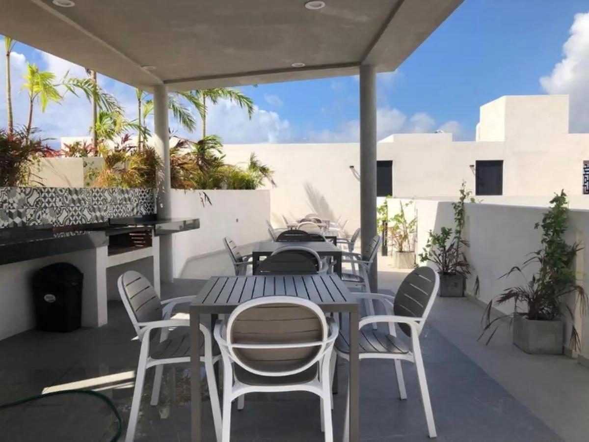Deluxe Studio Aparment Mamitas Zone Playa del Carmen Mexico