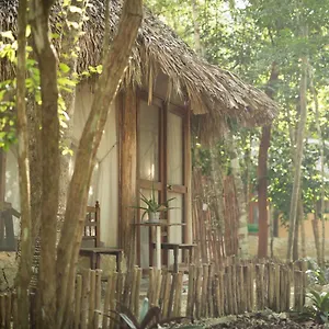 https://meli-melo-pb.tulum-hotels.net
